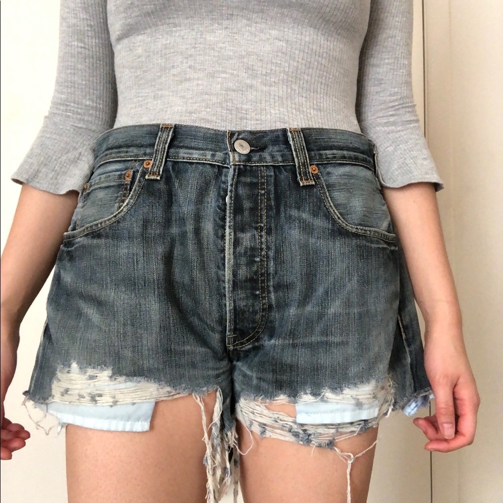 NWT Levi's jean denim shorts